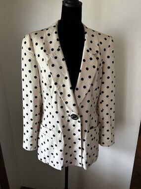 Vintage David Hayes Blazer  100% Silk Off White/ Black Polkadot Size 8 1980’s